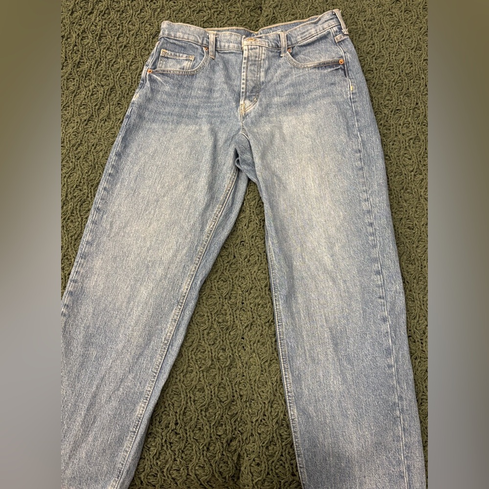 Old Navy Baggy Mid-Rise Blue Jeans